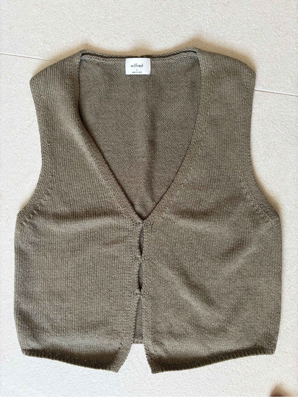 ARITZIA Basque Sweater Vest in Olive
